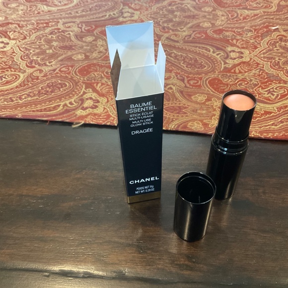 CHANEL BAUME ESSENTIAL Multi-Use Glow Stick dragee, limited edition,sold out, - Picture 4 of 5